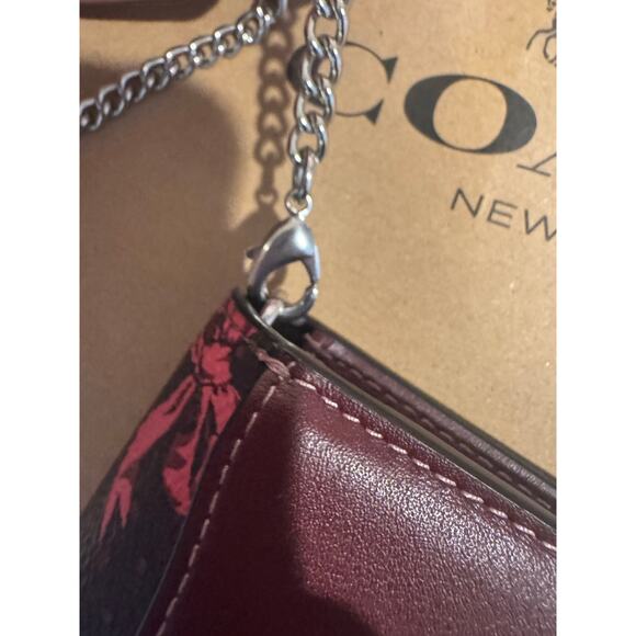 Coach NWT Mini Bow Print Wallet On Chain Mini Purse - Picture 7 of 10